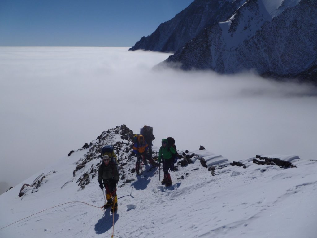Acampamento avançado no monte Vinson